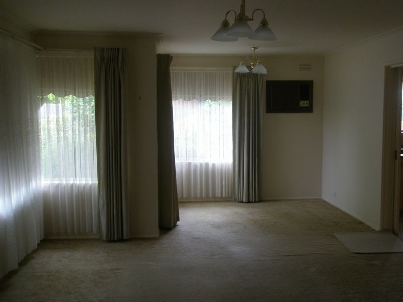 6 Coolabah Avenue, Glen Waverley VIC 3150