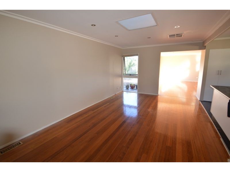 15 Fourth Avenue, Rowville VIC 3178