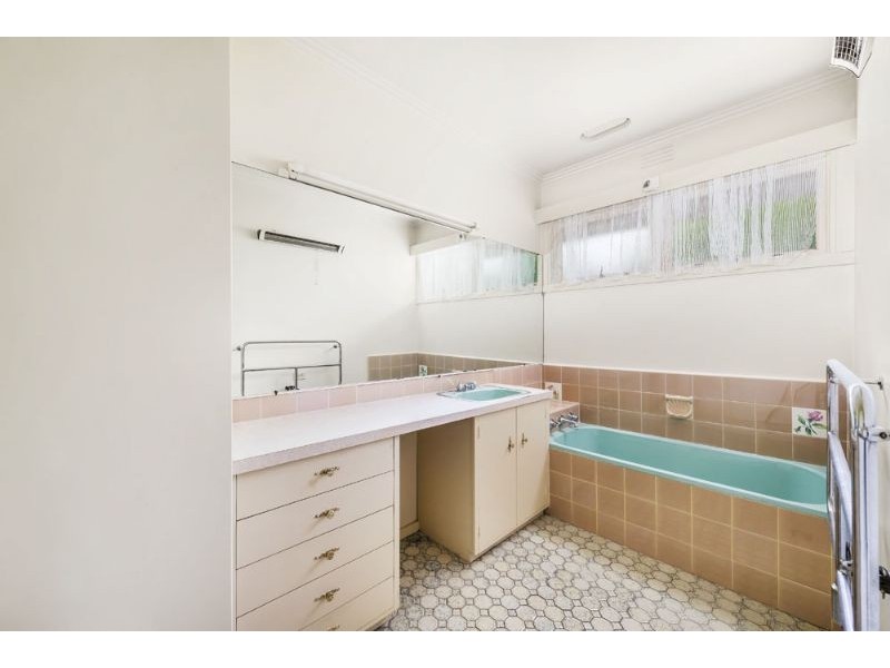 60 Darbyshire Road, Mount Waverley VIC 3149