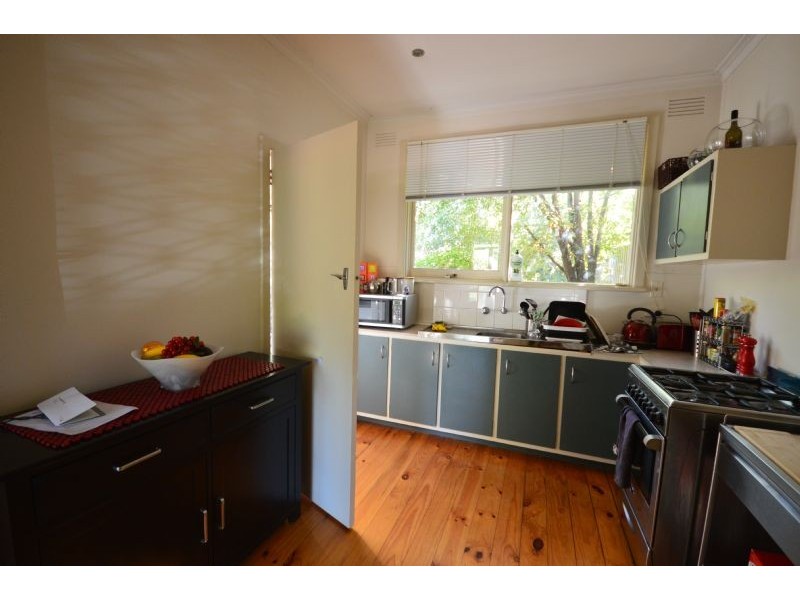 2/25 Cornell Street, Camberwell VIC 3124