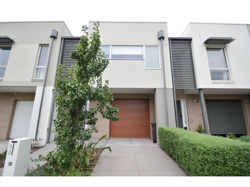 33 Excelsior Circuit, Mulgrave VIC 3170
