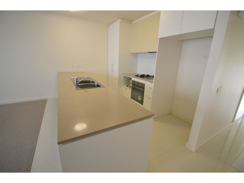 33 Excelsior Circuit, Mulgrave VIC 3170