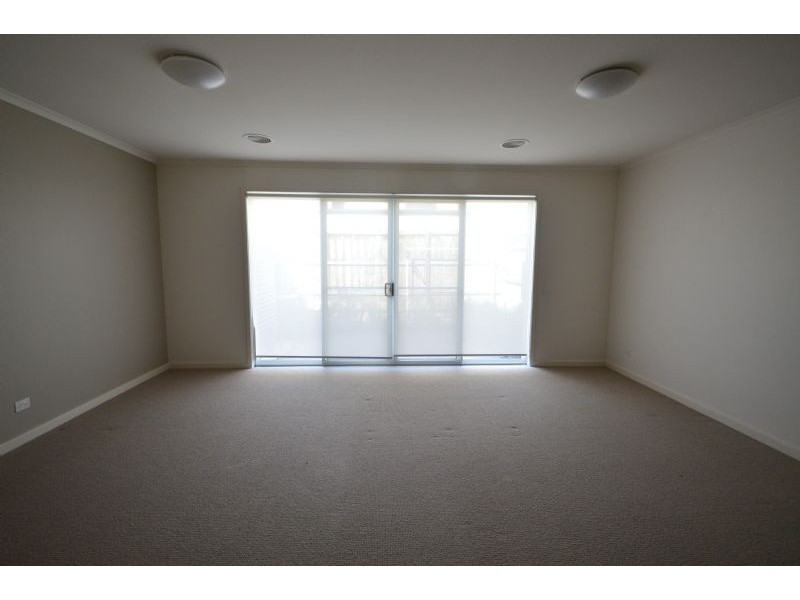 33 Excelsior Circuit, Mulgrave VIC 3170