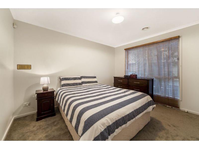 20 Gateway Close, Chadstone VIC 3148