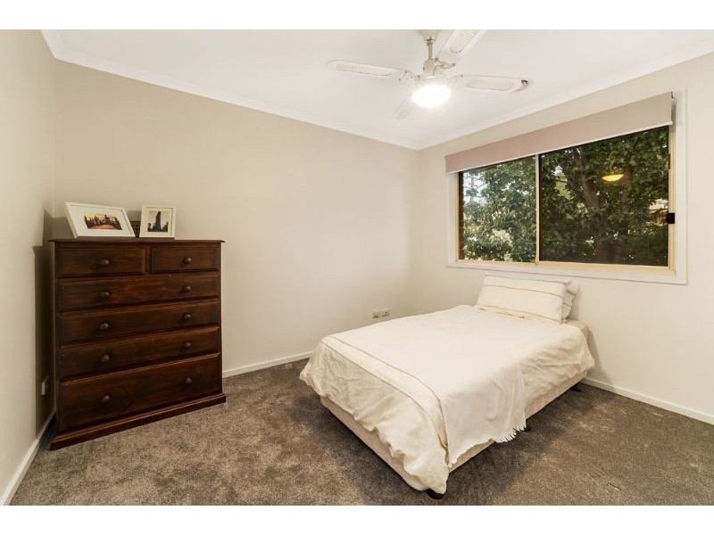 20 Gateway Close, Chadstone VIC 3148