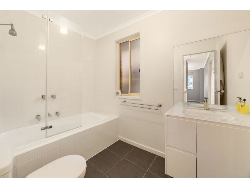 20 Gateway Close, Chadstone VIC 3148