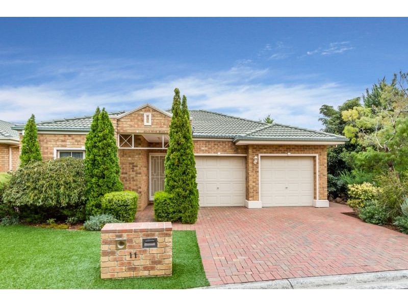 11 Winter Way, Glen Waverley VIC 3150