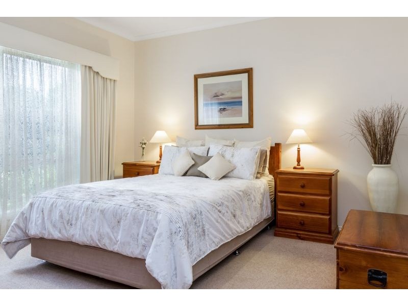 11 Winter Way, Glen Waverley VIC 3150