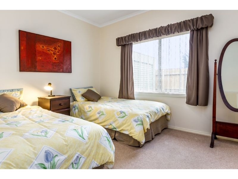 11 Winter Way, Glen Waverley VIC 3150