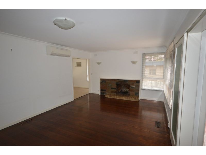 18 Sampson Street, Mount Waverley VIC 3149