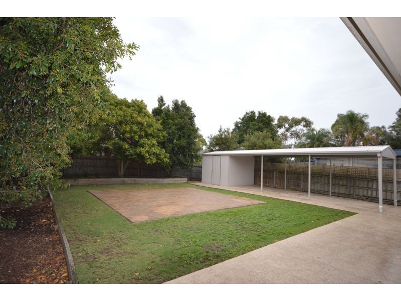 18 Sampson Street, Mount Waverley VIC 3149