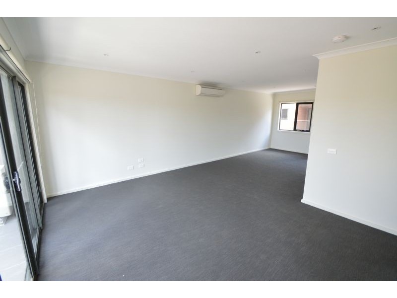 6 Parkland Place, Notting Hill VIC 3168