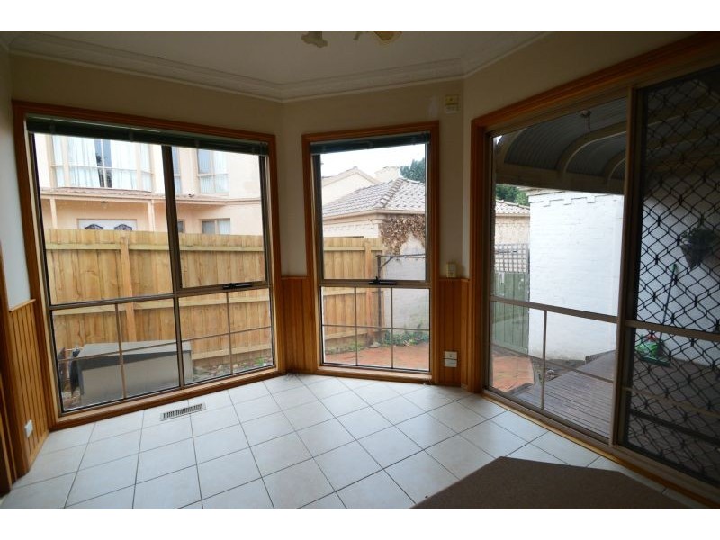 1/26 Strathconnan Drive, Wheelers Hill VIC 3150