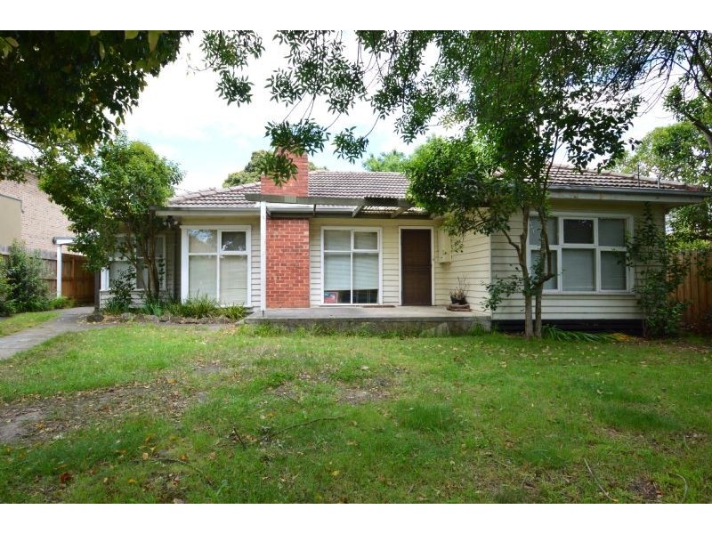 22 Charlton Street, Mount Waverley VIC 3149