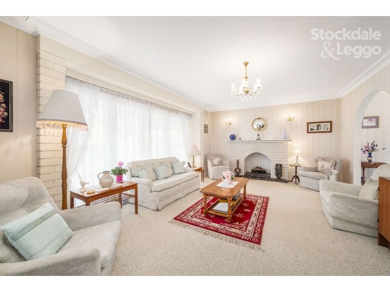 9 Wortley Avenue, Mount Waverley VIC 3149