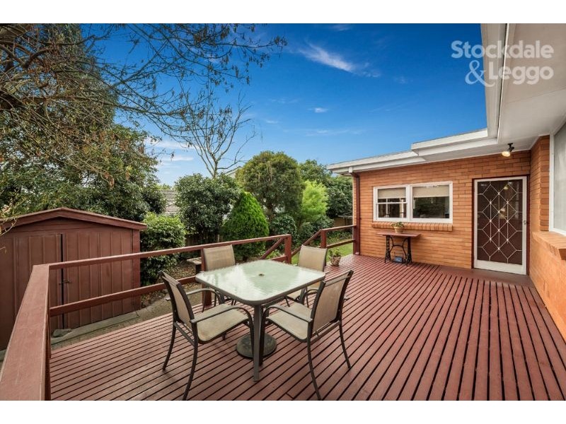 9 Wortley Avenue, Mount Waverley VIC 3149