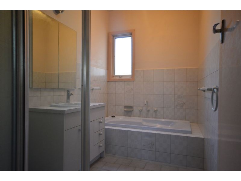 2 Ivy Court, Mount Waverley VIC 3149