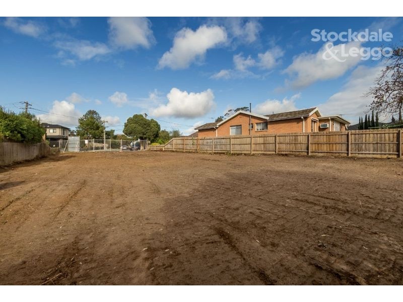 9 Tarella Drive, Mount Waverley VIC 3149