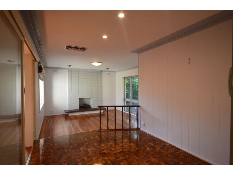 1 Melanie Court, Mount Waverley VIC 3149