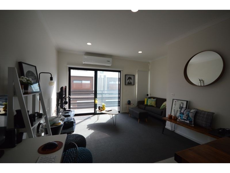 20/6 Huckson Street, Dandenong VIC 3175