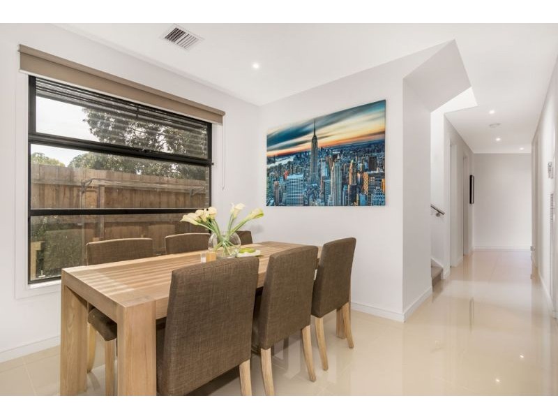 4/8 Tennyson Court, Mulgrave VIC 3170