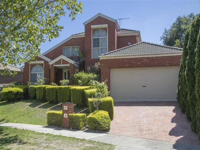 2 Barnsley Drive, Endeavour Hills VIC 3802