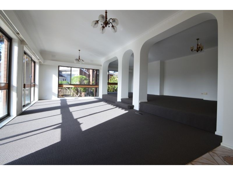 29 Winterton Drive, Wheelers Hill VIC 3150