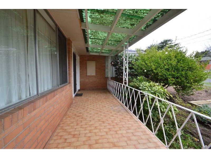 5 Tamala Avenue, Notting Hill VIC 3168