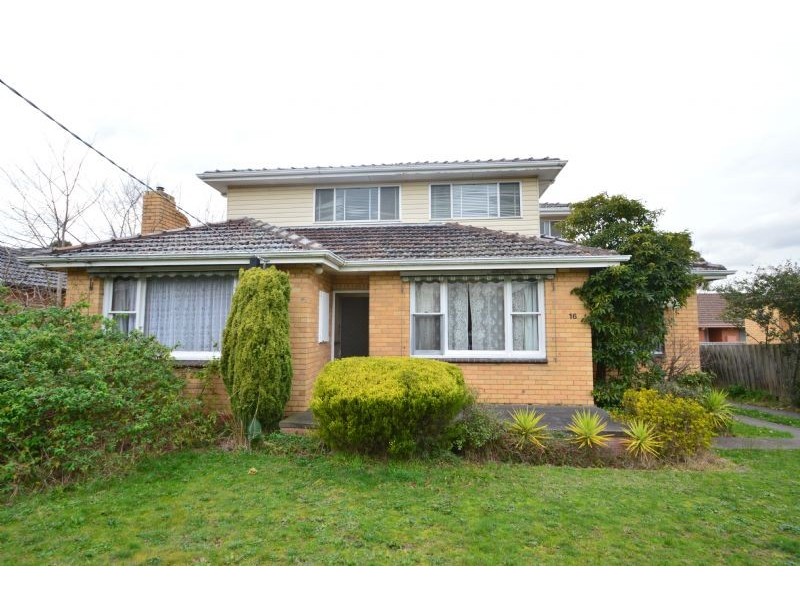 16 Lisbon Street, Glen Waverley VIC 3150