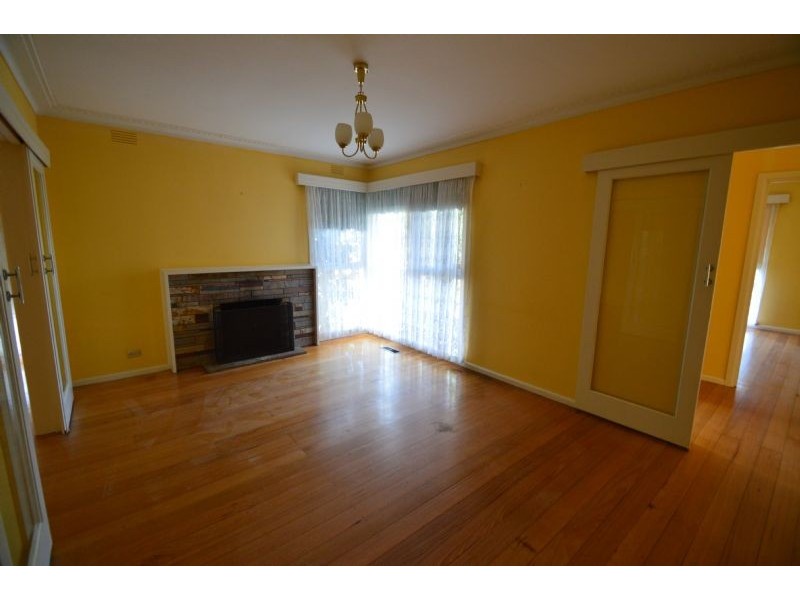 53 Larch Crescent, Mount Waverley VIC 3149