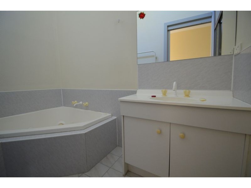 1/87 Underwood Road, Ferntree Gully VIC 3156