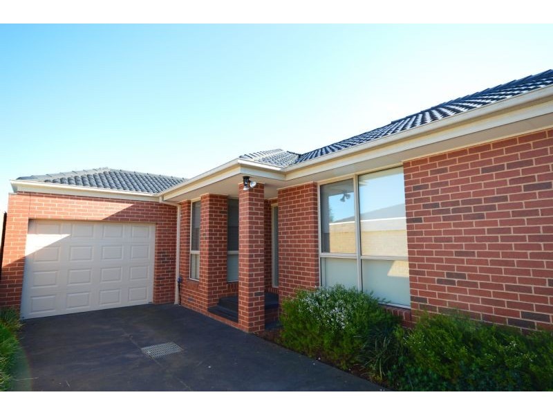 2/10 Hadkinson Street, Clayton South VIC 3169