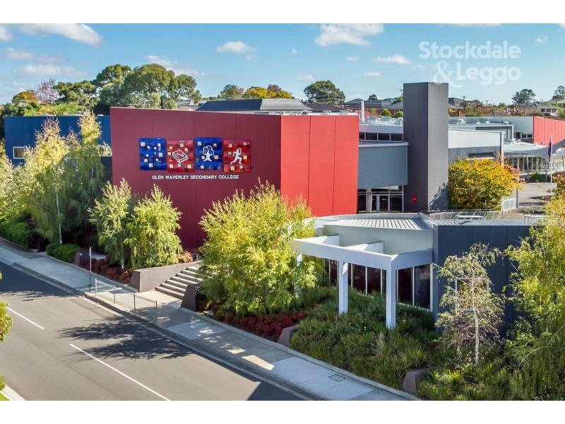 19 Garrisson Drive, Glen Waverley VIC 3150