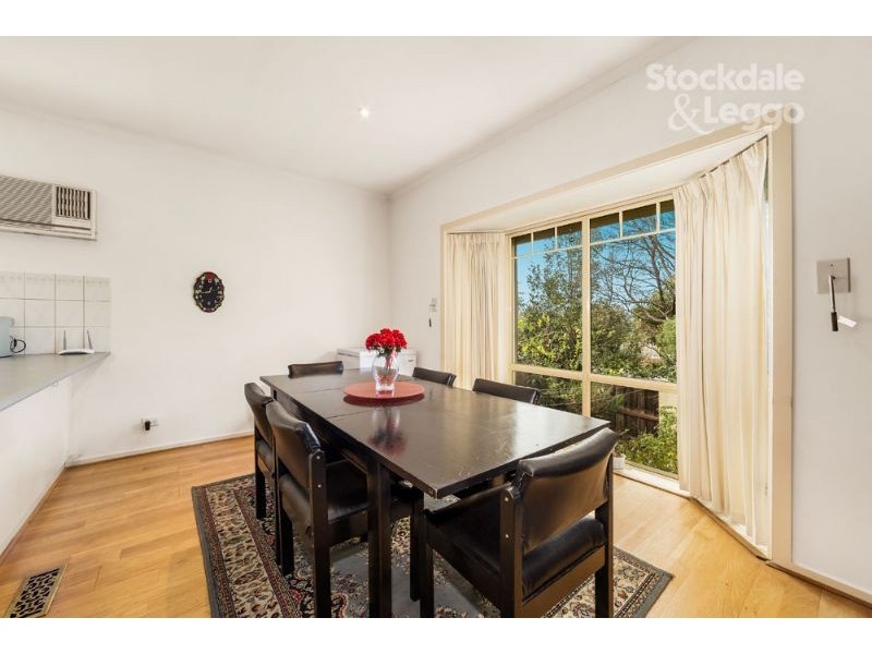 26 Aurisch Avenue, Glen Waverley VIC 3150