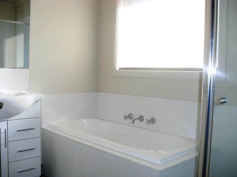 9/8 Flinders Road, Longwarry VIC 3816