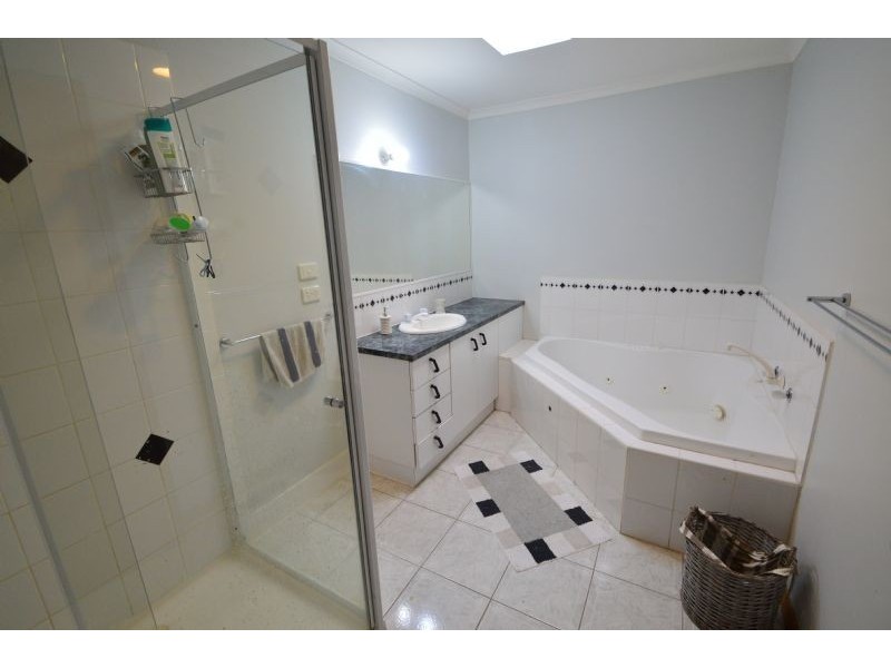 31 Eildon Road, Ashwood VIC 3147