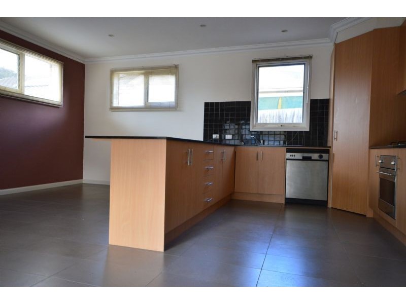 1/20 Danien Street, Glen Waverley VIC 3150