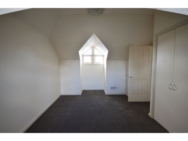 1/20 Danien Street, Glen Waverley VIC 3150