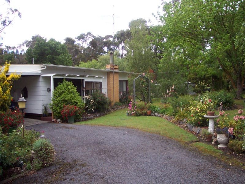 # Meeniyan – Promontory Rd, Meeniyan VIC 3956