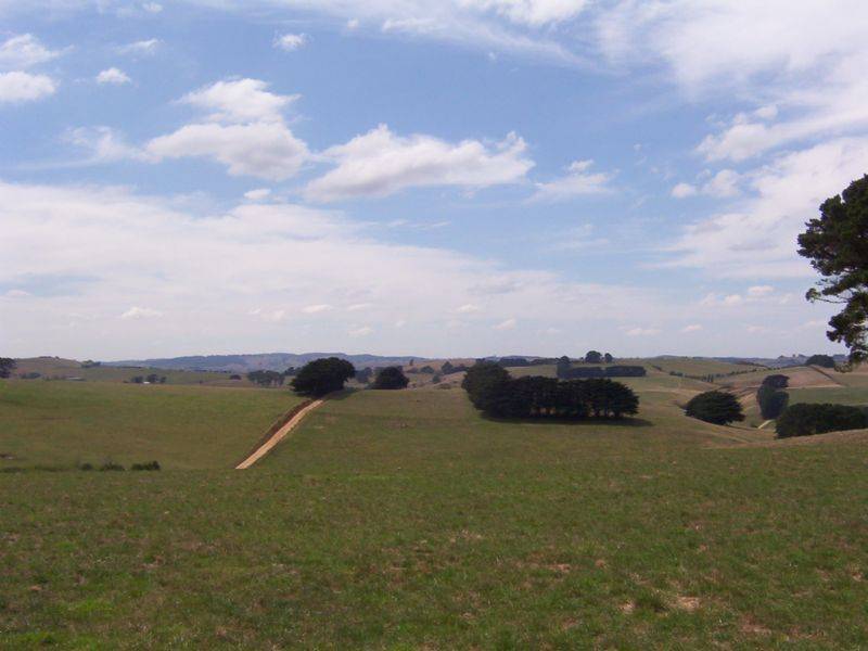 # Hulls Road, Leongatha VIC 3953