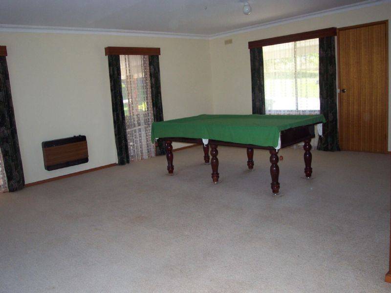 * Welsford St, Meeniyan VIC 3956