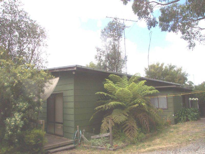 # Caithness Road, Koonwarra VIC 3954