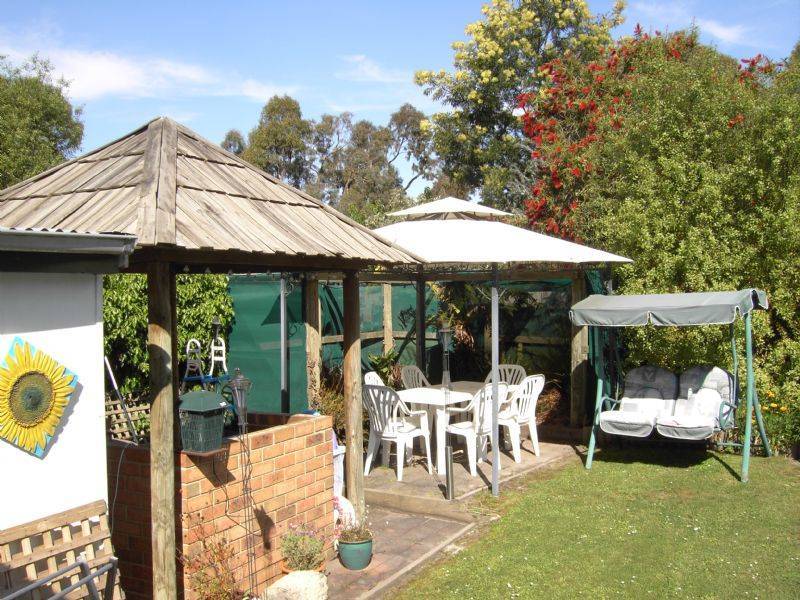 171 Whitelaw , Meeniyan VIC 3956