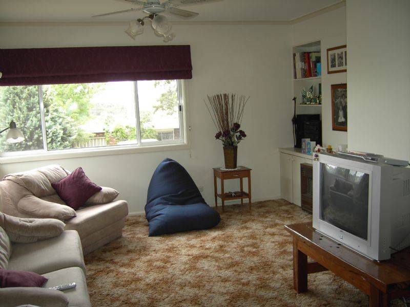 30 Blackmore Avenue, Leongatha VIC 3953