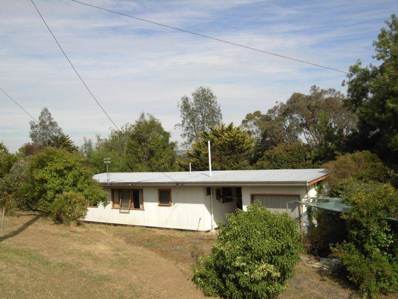 52 McKitterick Street, Meeniyan VIC 3956