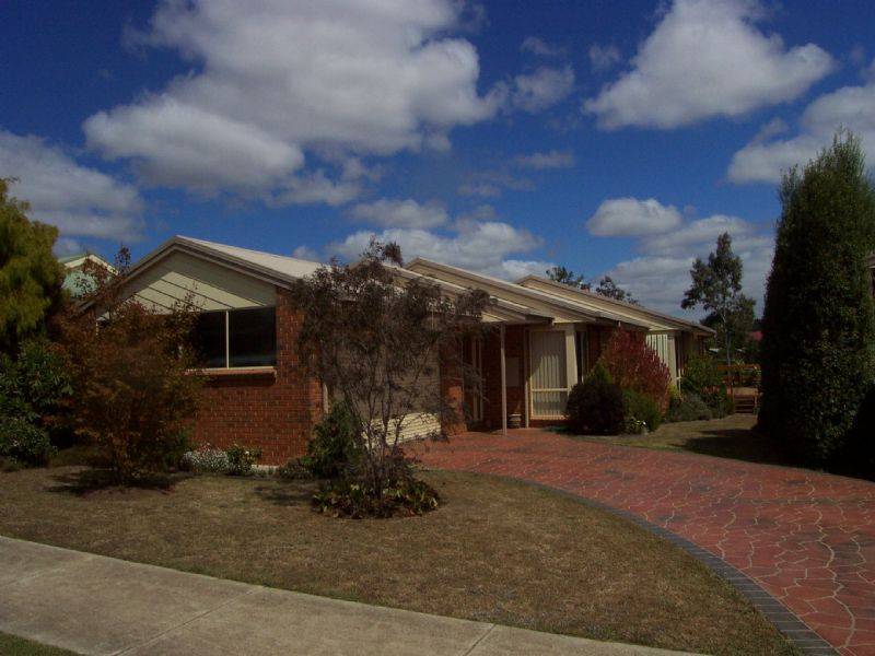 50 CHAMBERLAIN DRIVE, Leongatha VIC 3953