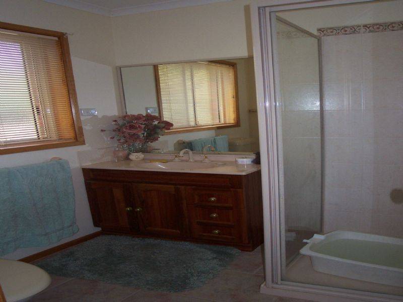 50 CHAMBERLAIN DRIVE, Leongatha VIC 3953