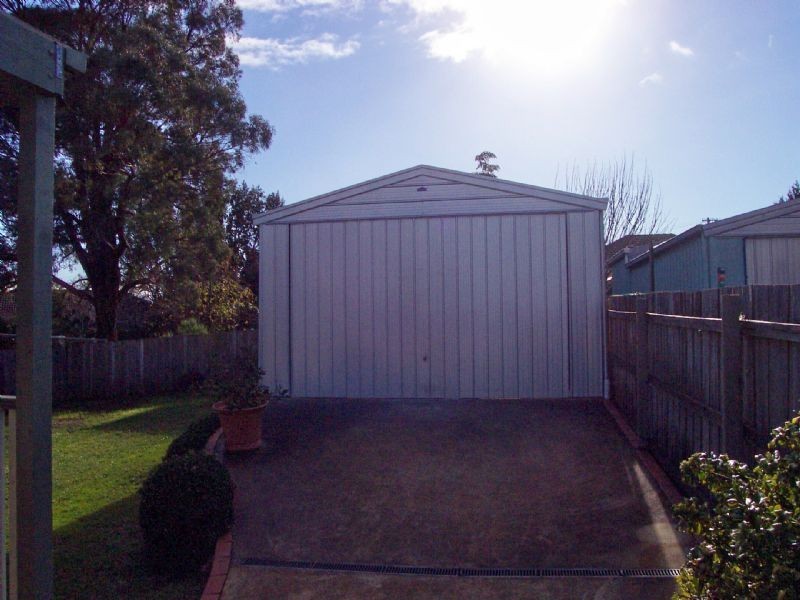 16 Byrnes , Leongatha VIC 3953