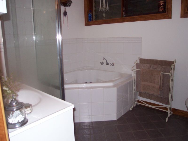 1285 Leongatha – Yarragon Road, Hallston VIC 3953