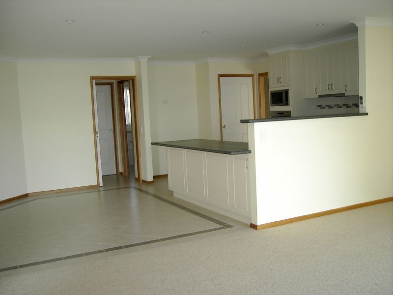 2 Standfield Court, Leongatha VIC 3953